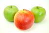 red-apple-with-two-green-apples
