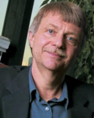 freeman_dennis.jpg